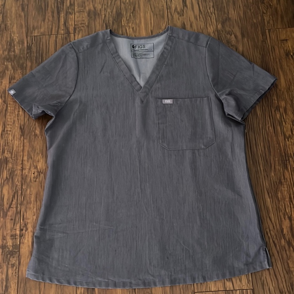 Figs Scrub Top